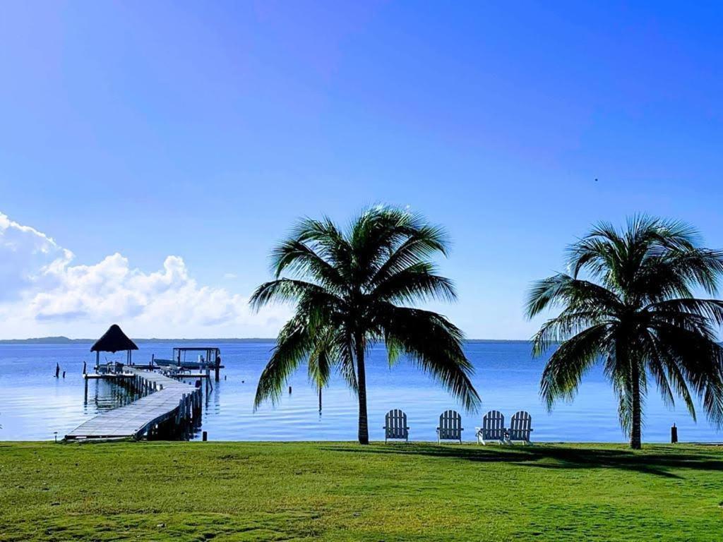 Tilt-Ta-Dock Resort Belize Corozal Exterior foto